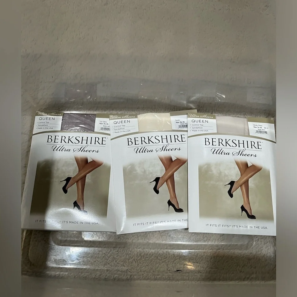 Berkshire Ultra Sheers Ivory Hosiery QUEEN SIZE, 3X—4X